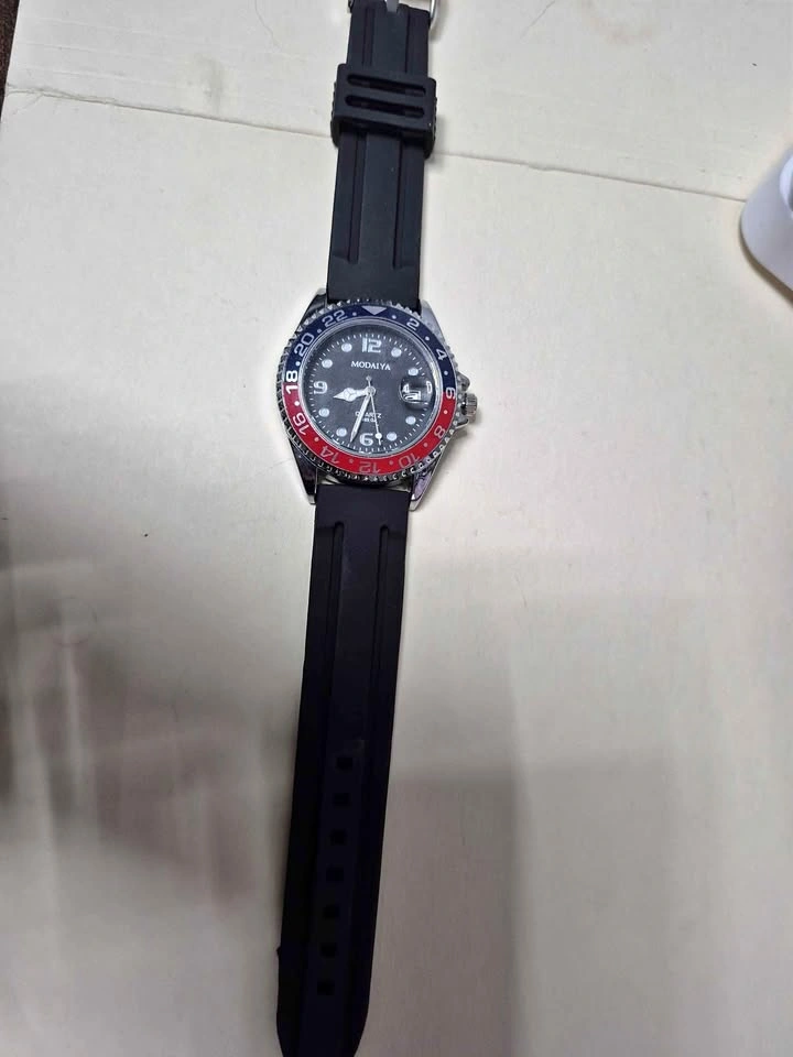 Mens watch