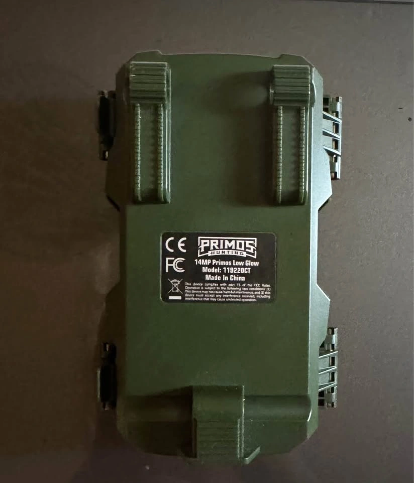 Primos Hunting 14 Megapixel Low Glow Trail Camera - photo 2