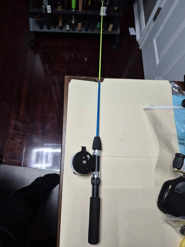 Ice fishing rod and reel combo - photo 4