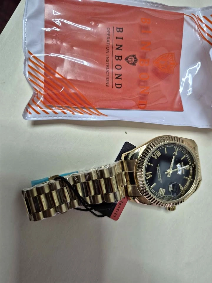 Mens watch new