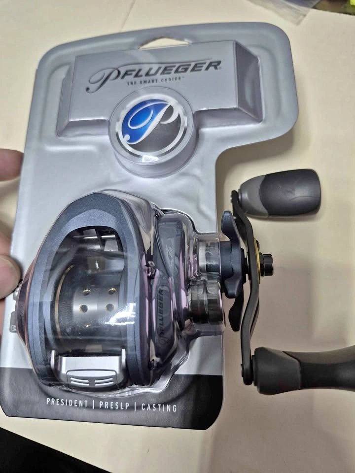 Pflueger President baitcaster fishing reel