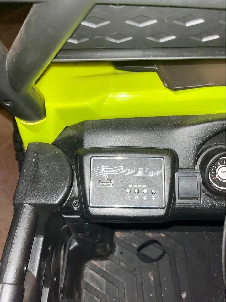 Kids RZR Jeep-Style Ride-On Car – Remote Control & Charger - photo 3