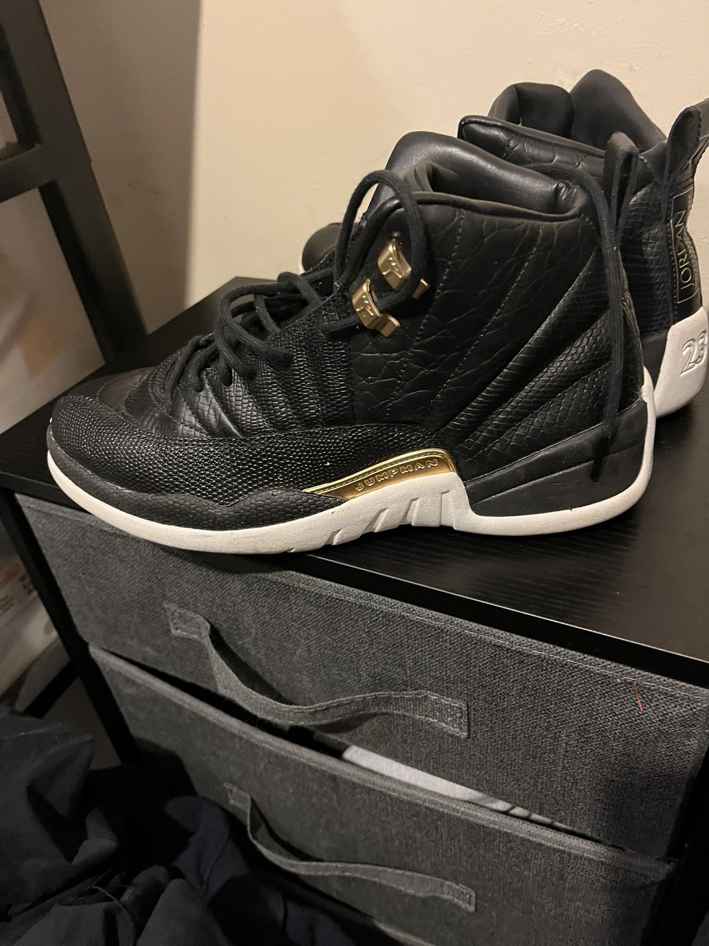 Women’s Air Jordan 12 Retro Size 11 In Women - photo 3