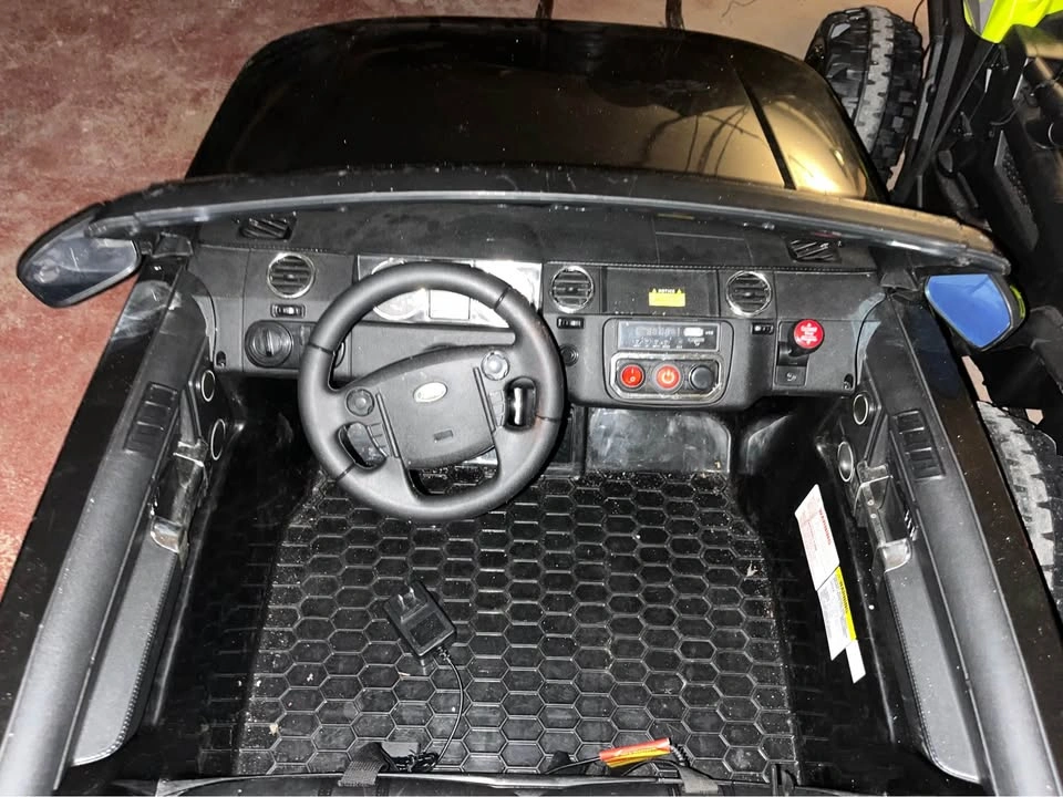 Kids Land Rover Discovery Ride-On Car - Remote Control - photo 4