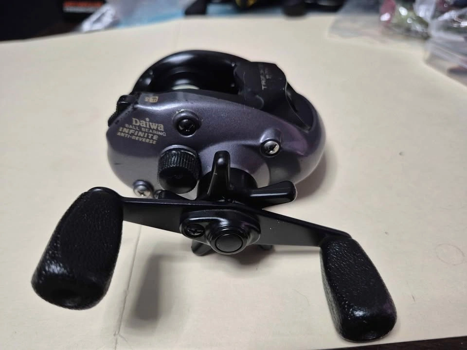 Daiwa Triforce-x baitcaster fishing reel - photo 5