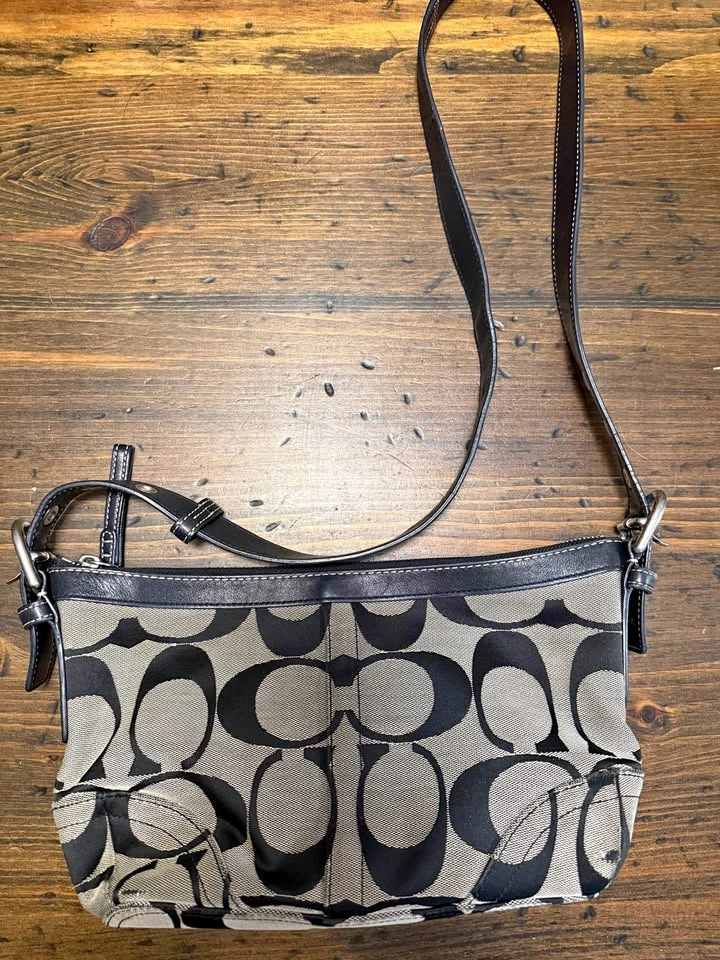 COACH HAMPTON CROSSBODY