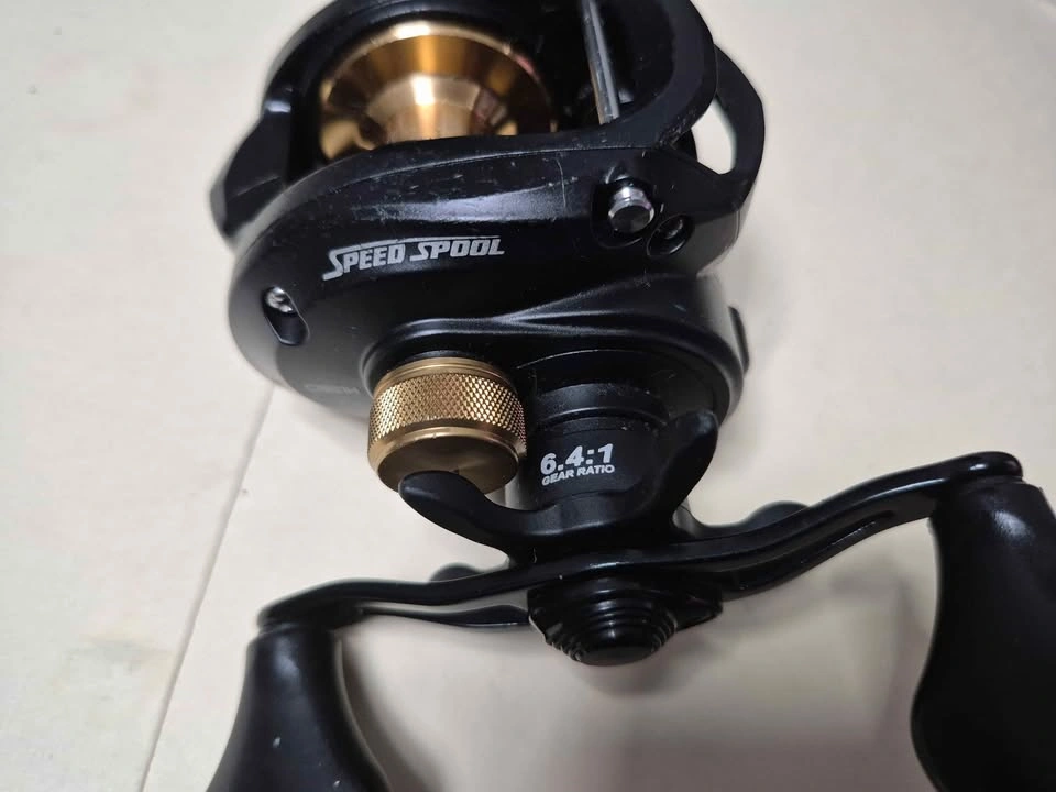 Lew's Speed Spool Classic baitcaster fishing reel - photo 4