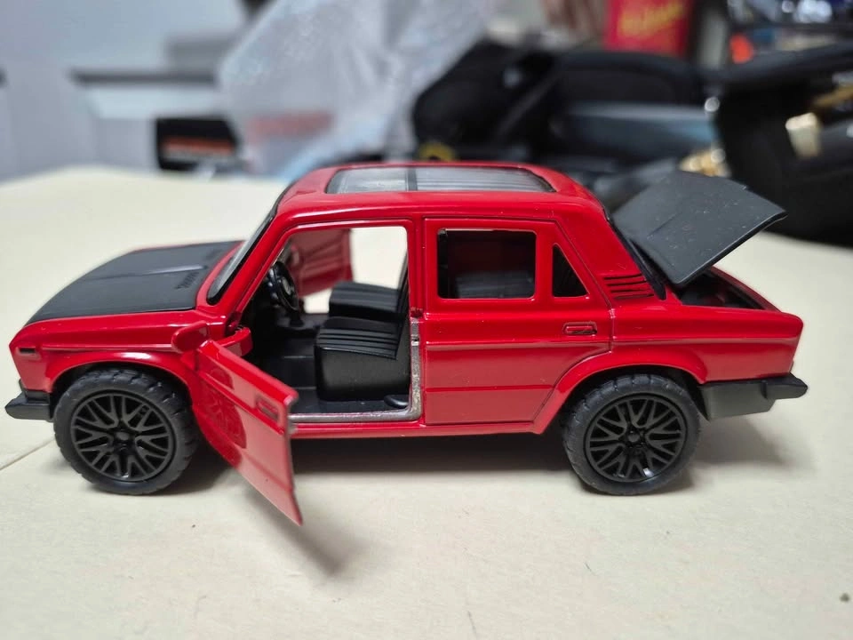 Lada Zhiguli Car model toy - photo 3