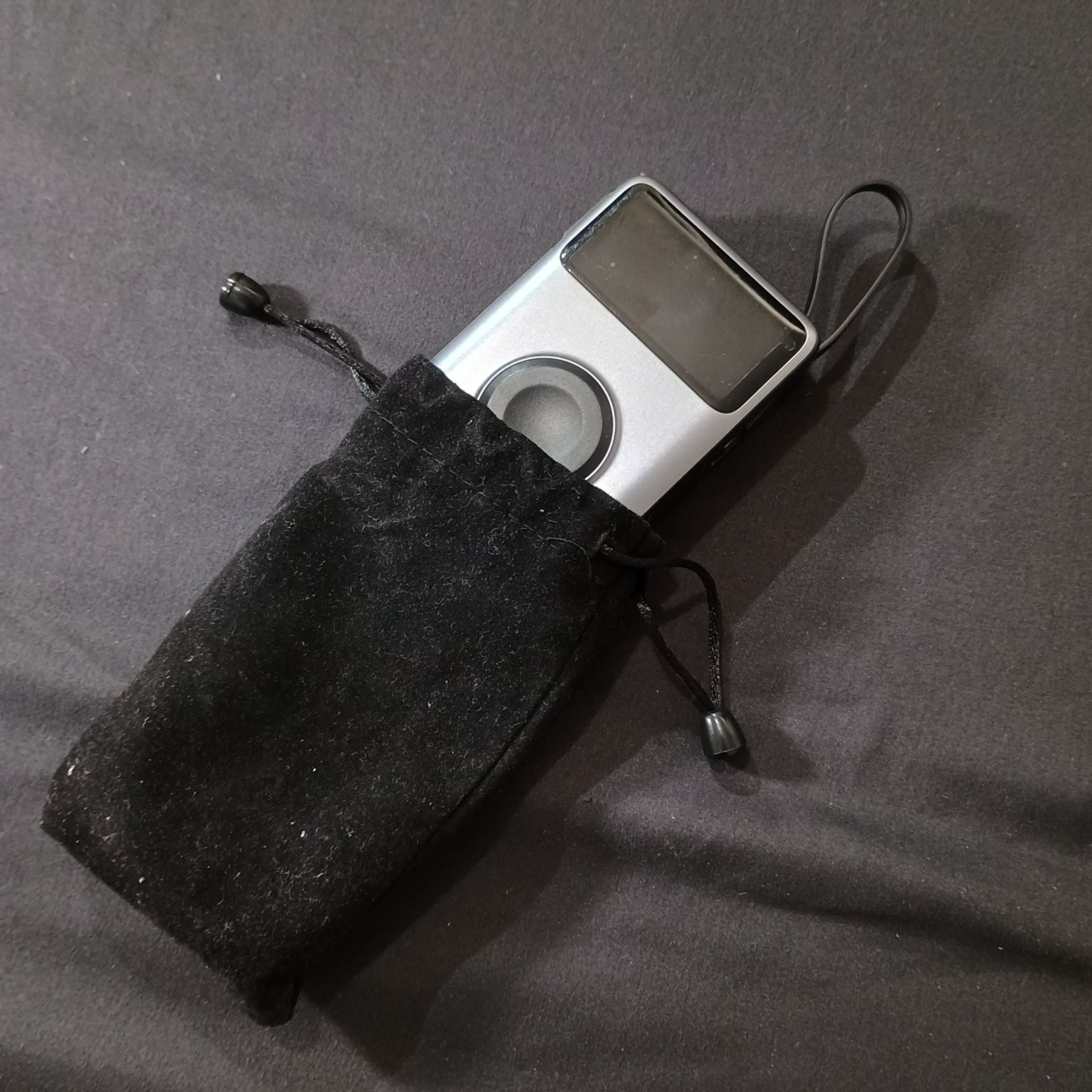 Power Bank with built in wall plug and cable 10800 mAh - photo 2