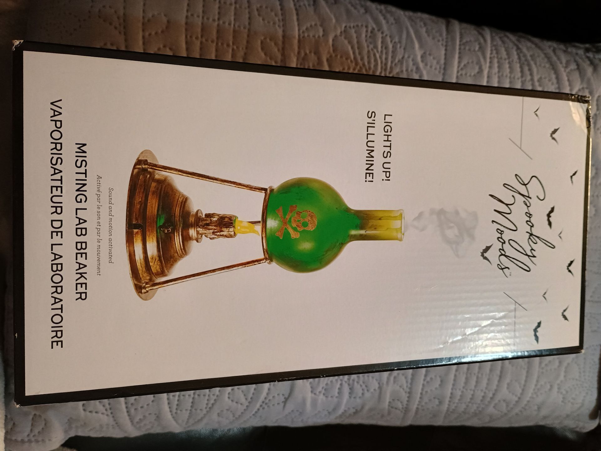 Misting Light Up Lab Beaker Prop