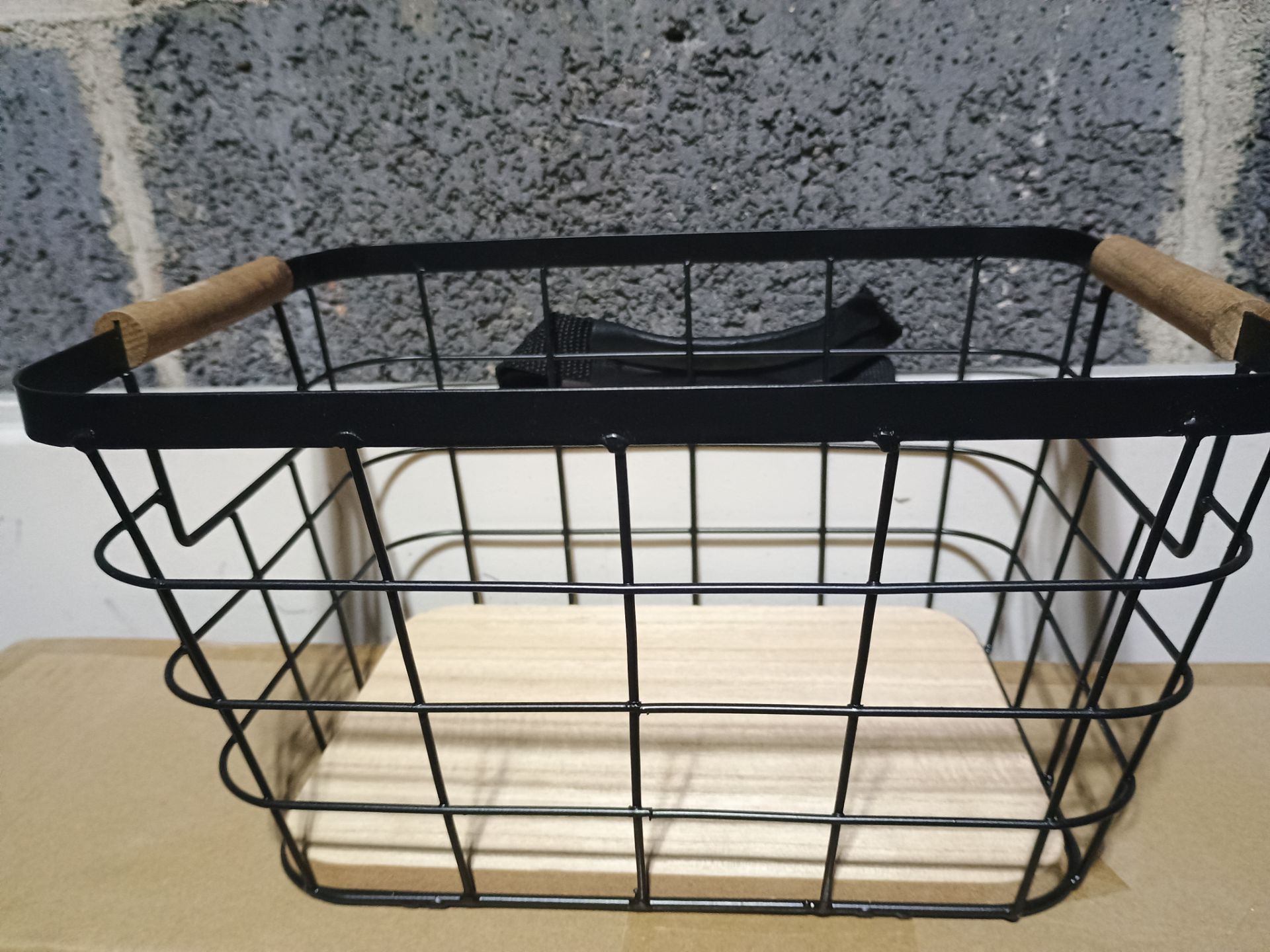 Wood/Metal Basket