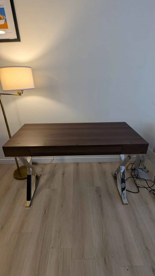Office desk - Walnut with one drawer - 120cm wide