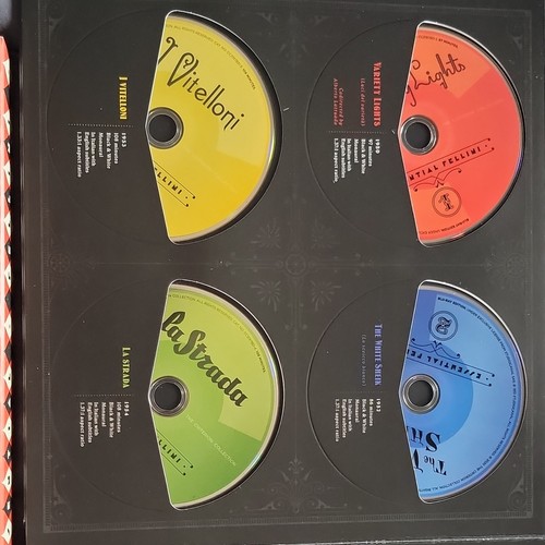 The Criterion Collection Essential Fellini Blu-ray Box Set - photo 5