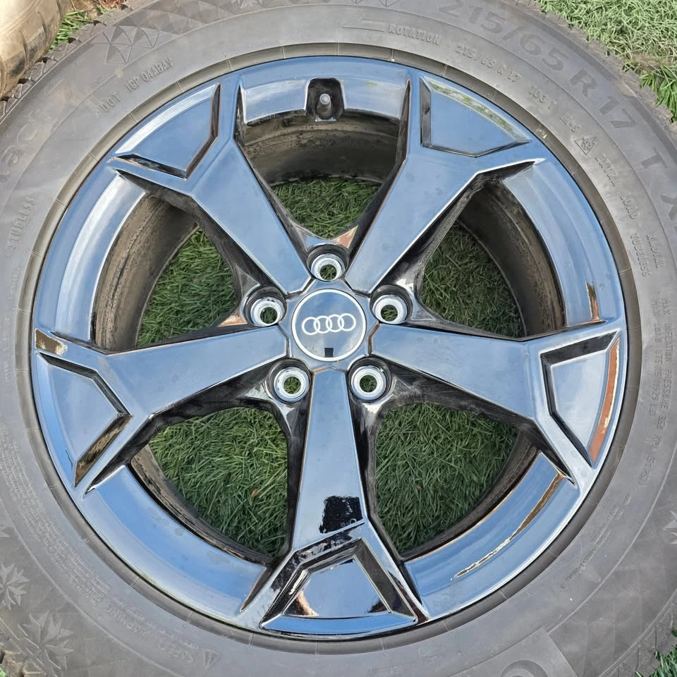 215/65/17 Continental Winter Tires with Audi OEM Rims 5x112 - photo 5