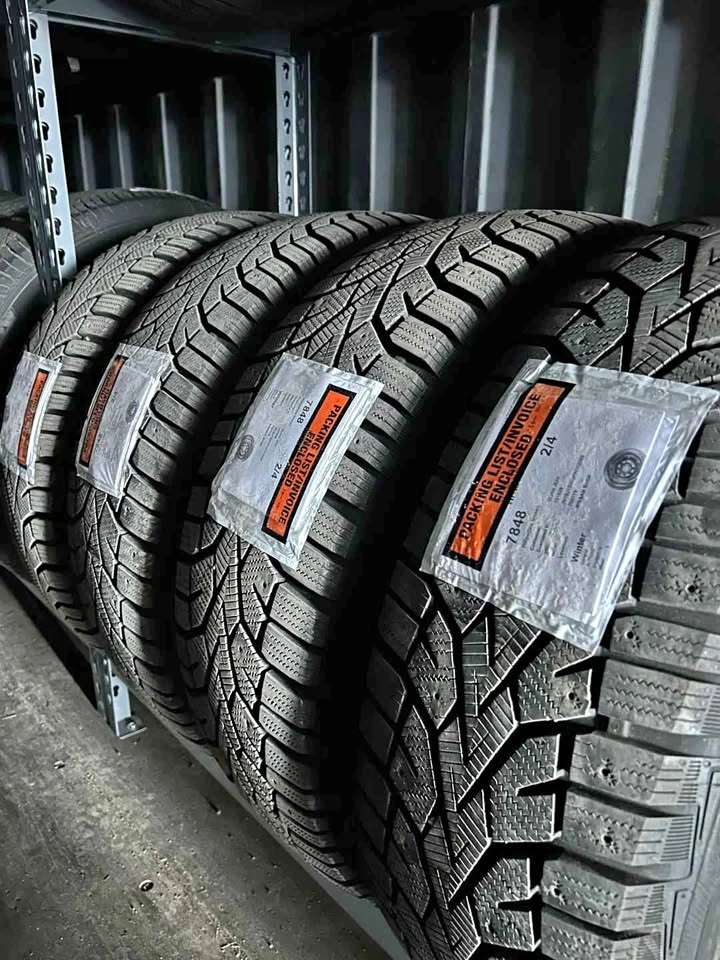 215/65/16 General winter tires 90% tread with Nissan rims