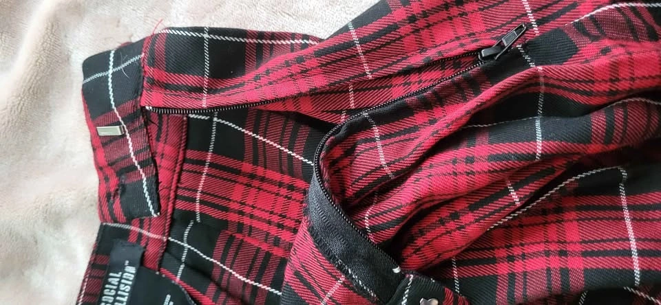 Social Collision Red Plaid Pleated Mini Skirt - photo 4