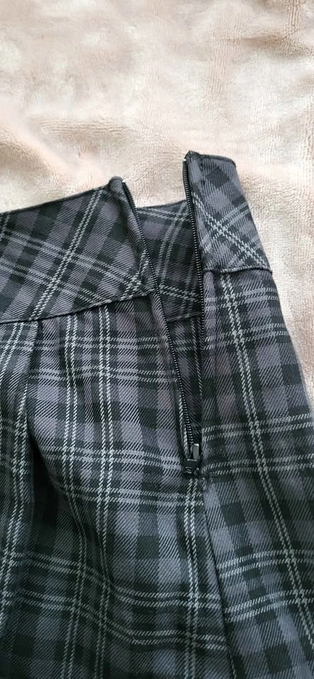 Social Collision Plaid Pleated Skirt - photo 3