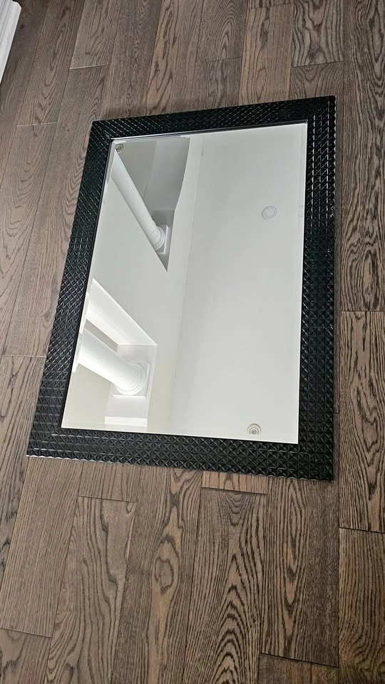 Bathroom mirror 105x75cm