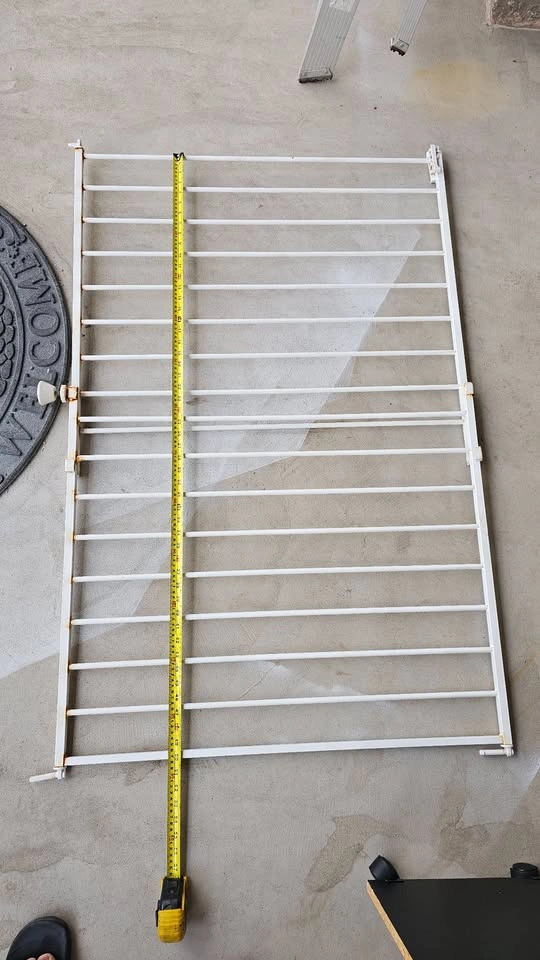 Steel Fence Gate with Extensions 75cm to 127cm - photo 2