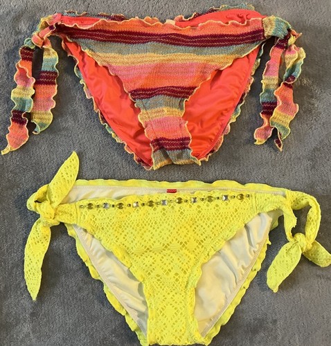 Victoria Secret’s Bikini Bottoms 2 Pack size M