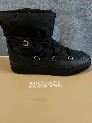 Michael Kors Ankle Snow Boot Size 8.5