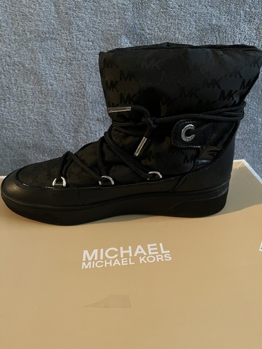 Michael Kors Ankle Snow Boot Size 8.5 - photo 2
