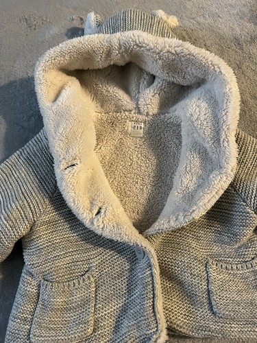 Baby Gap Boys Girls 3-6 Months Gray Sherpa Lined Bear Hooded Swe - photo 5