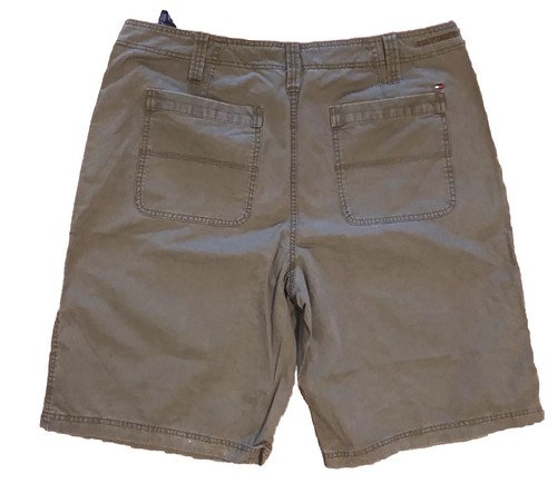 TOMMY HILFIGER Shorts SIZE 38 BERMUDA SHORTS OLIVE GREEN - photo 2