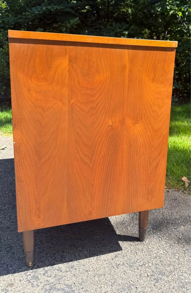 MCM 3 Drawer Dresser - photo 2