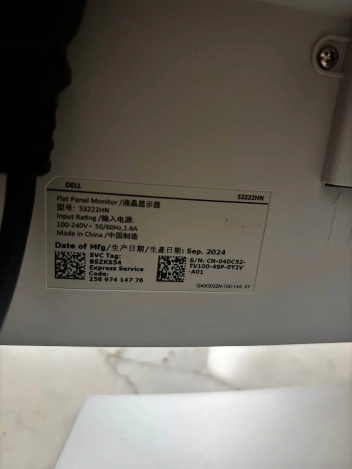 Dell Monitor 32” Curved Monitor - photo 4
