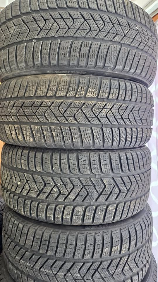 225/45/18 and 245/40/18 Pirelli winter tires