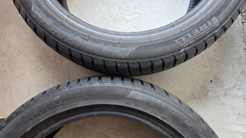 225/45/18 and 245/40/18 Pirelli winter tires - photo 3