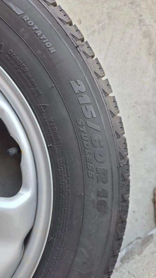 215/60/16 Michelin winter tires 90% tread with Steel rims 5x114. - photo 4
