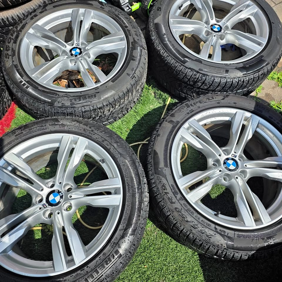 255/50/19 Pirelli winter tires with BMW OEM alloy 5x120