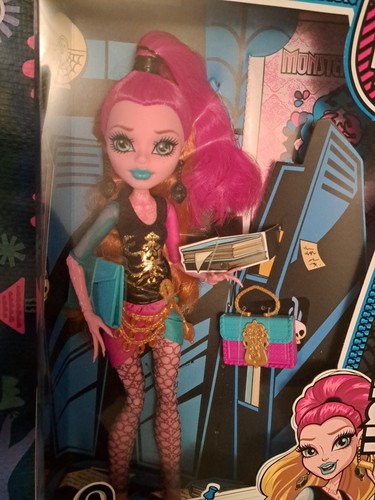 2013 Monster High Gigi Grant Scare Master Brand New - photo 2