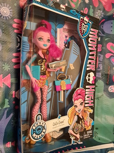 2013 Monster High Gigi Grant Scare Master Brand New - photo 4