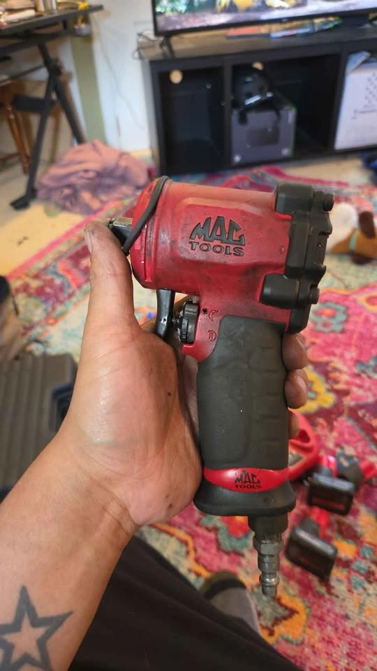 Mac tools 1/2 inch stubby air impact gun - photo 2