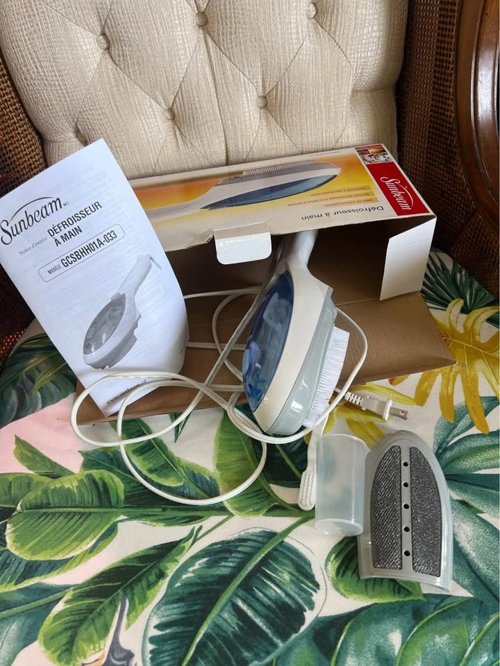 Sunbeam Handheld Garment Steamer - photo 2