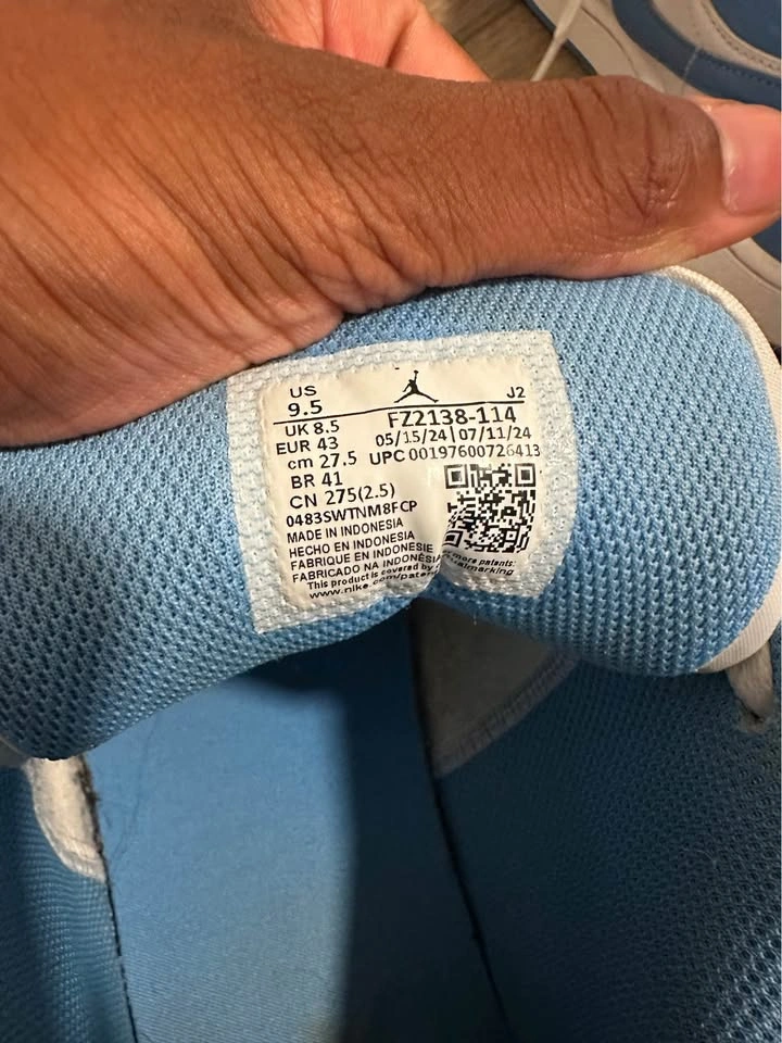 Nike Air Jordan 1 Low University Blue - photo 5