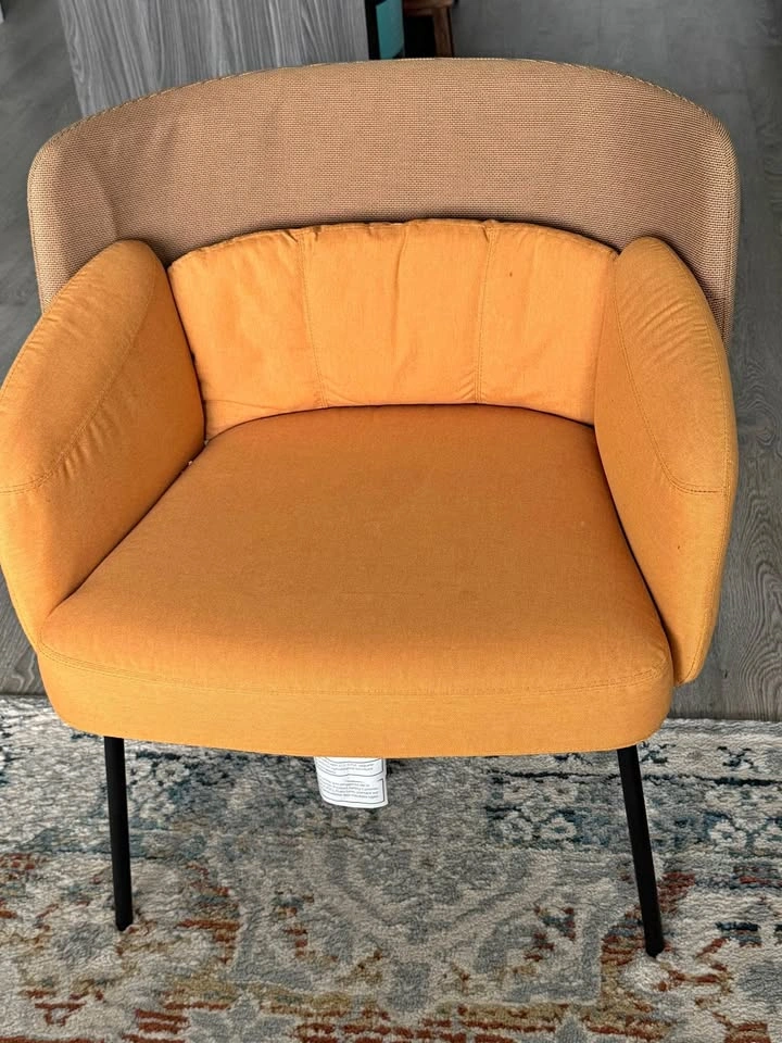 BINGSTA CHAIRS