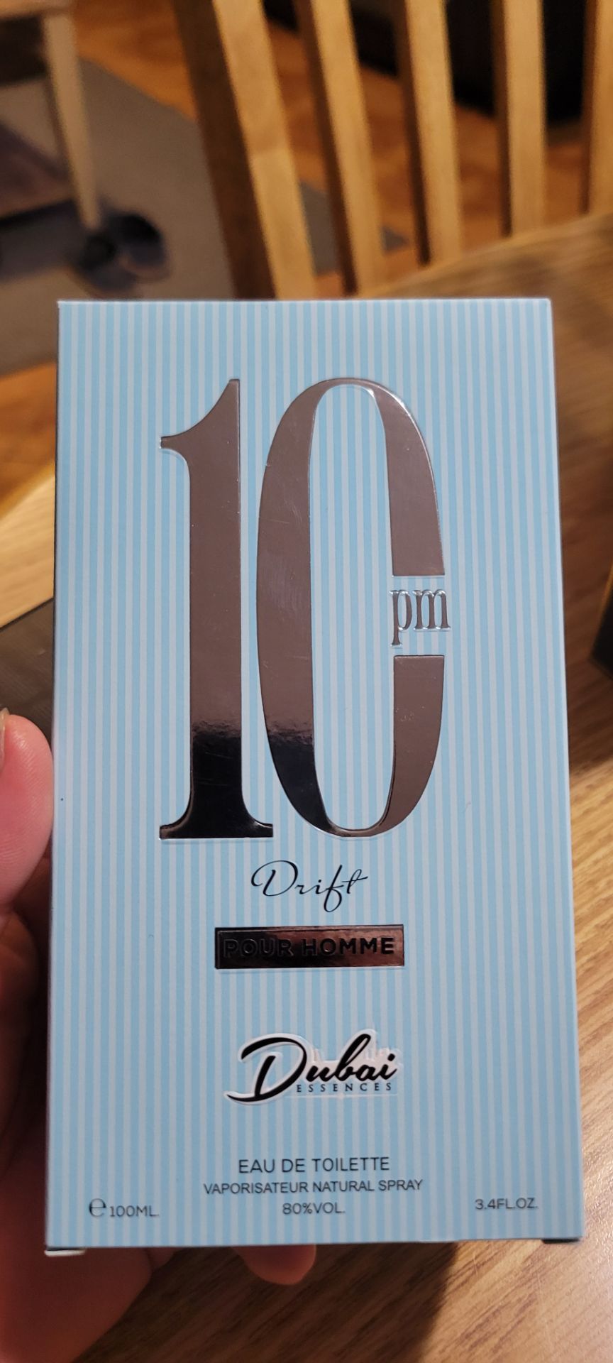 Men's perfume