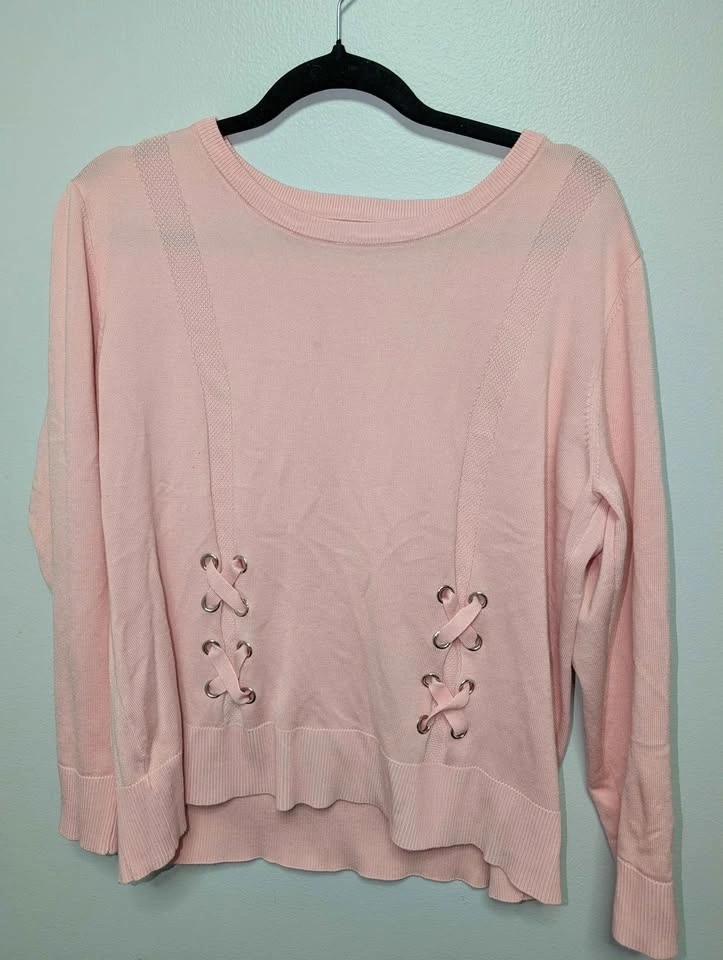 Women tops Xl 14 tops for $10 - photo 5