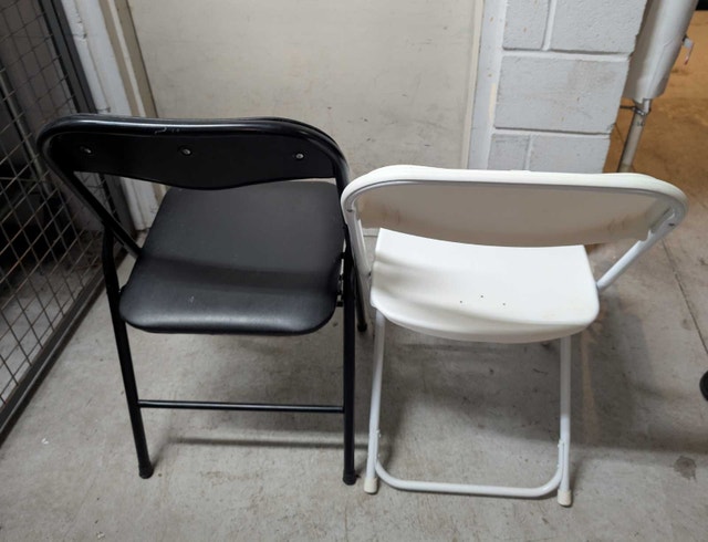 Set of 2 Folding Chairs - Black and White - photo 2
