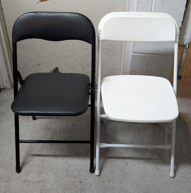 Set of 2 Folding Chairs - Black and White - photo 4