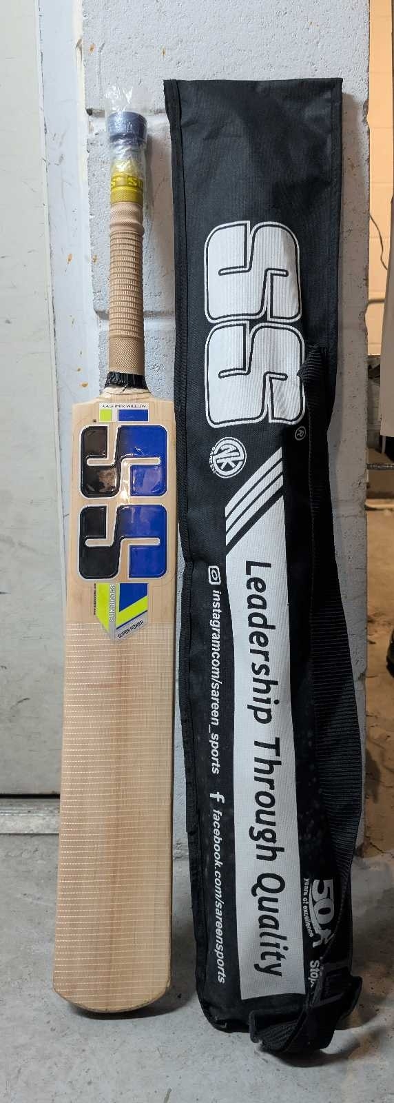 "Super Power" Kashmir Willow Cricket Bat (With Case) - photo 2