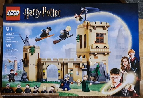 LEGO Harry Potter: Hogwarts Castle: Flying Lessons (76447)