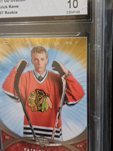 2007 Upper Deck Ovation Patrick Kane Rookie Card GMA 10 - photo 3