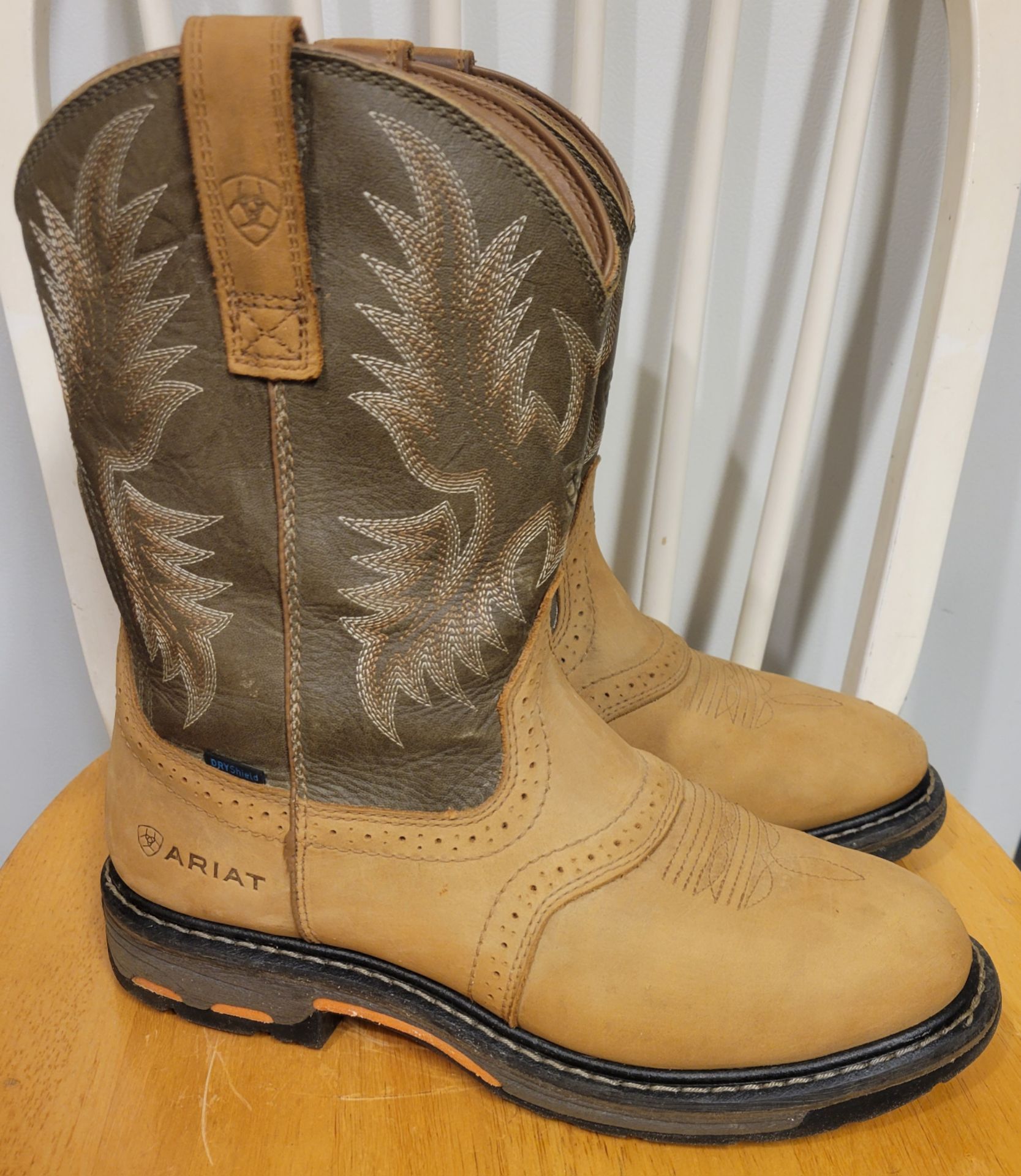 ARIAT WORK, MEN'S 10 INCH WORKHOG, SOFT TOE WHEAT BOOTS 10 EE