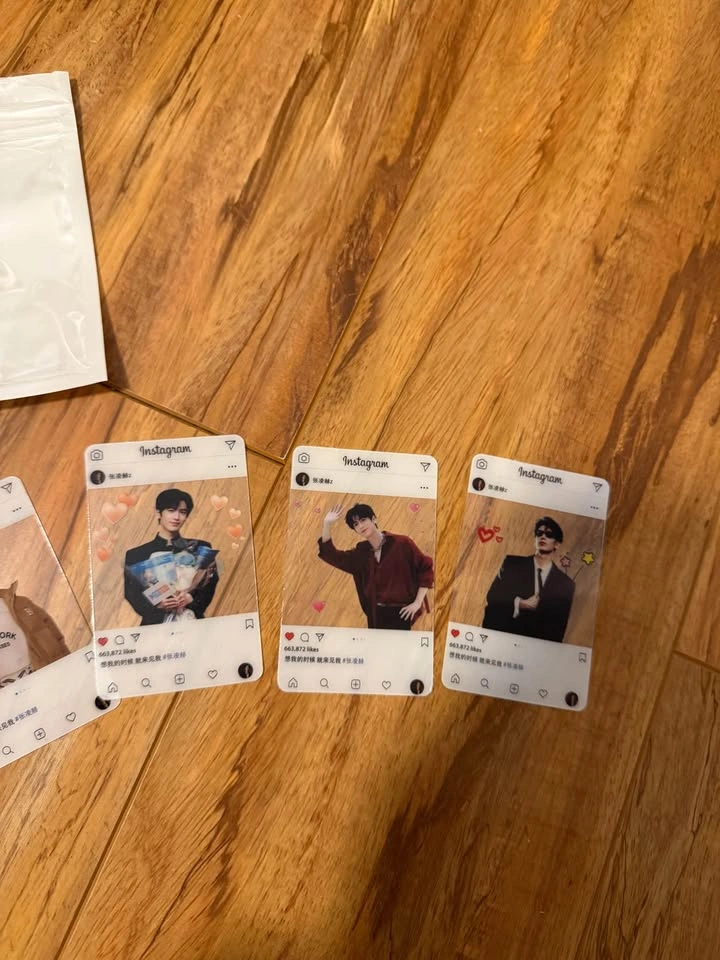 Brand New Zhanglinghe photocards ($3 each) - photo 4