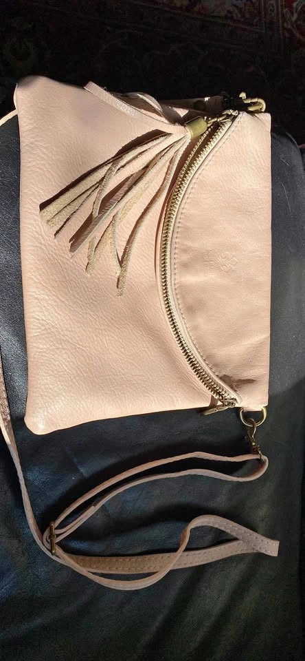 Borse in Pelle Italian Leather Foldover Crossbody Clutch